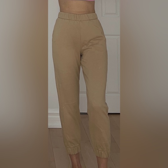 GAP Pants - GAP Classic Joggers